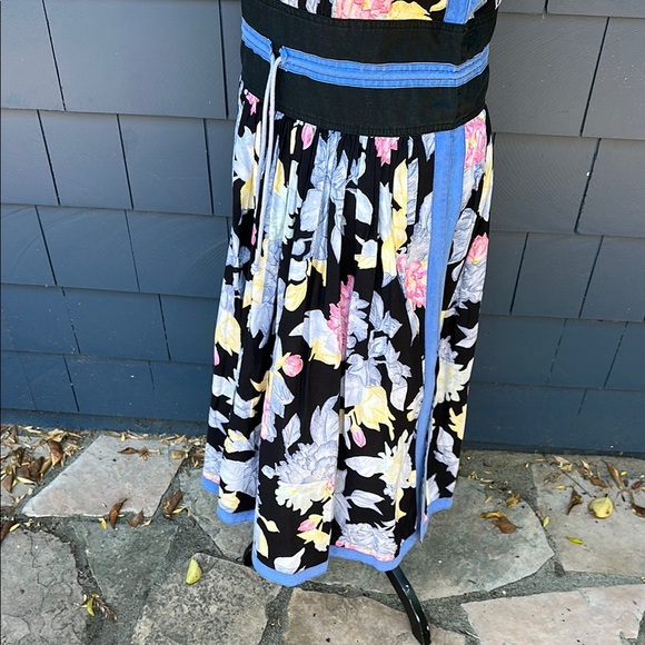 Vintage Chacok Floral V-Neck Dress with Blue Accents cotton side slits - Picture 11 of 13